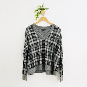 Banana Republic Gray Black Plaid V-Neck Wool Mohair Blend Sweater